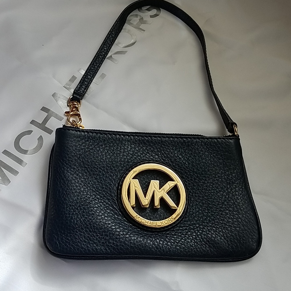 Michael Kors Wristlet Soft Navy Leather